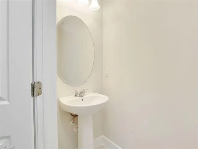 9341  Bramley  TER, Fort Myers, FL 33967