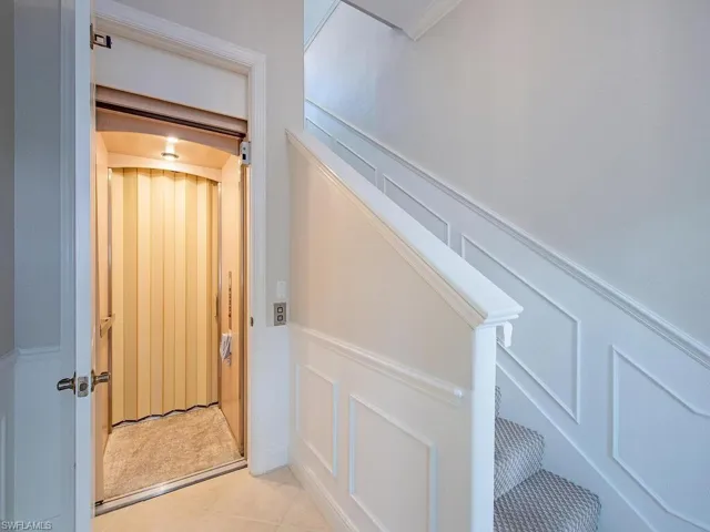 Private elevator or stairs