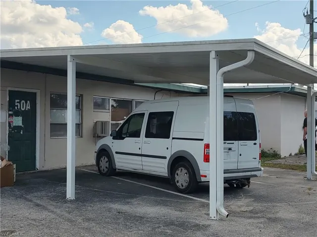50  Mildred  DR, Fort Myers, FL 33901