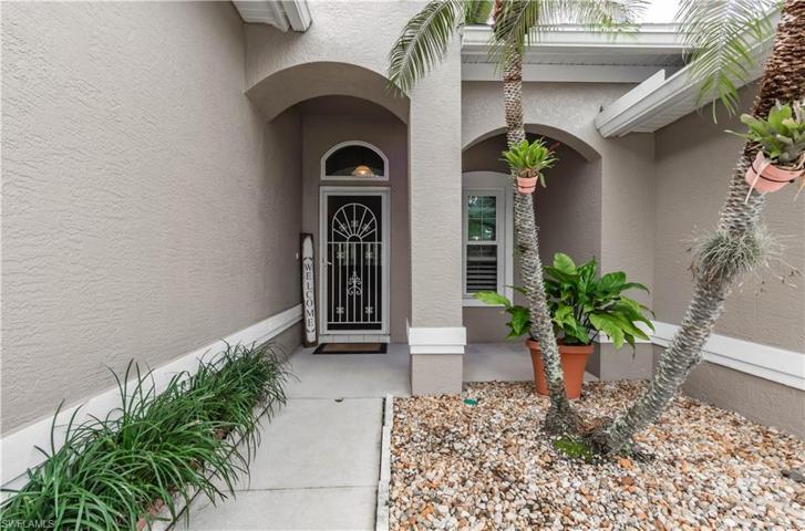7653  Citrus Hill  LN, Naples, FL 34109