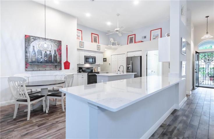 7653  Citrus Hill  LN, Naples, FL 34109