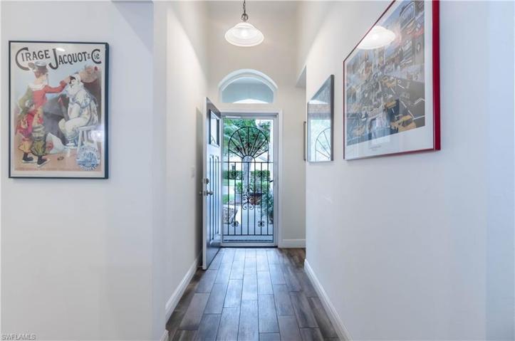 7653  Citrus Hill  LN, Naples, FL 34109
