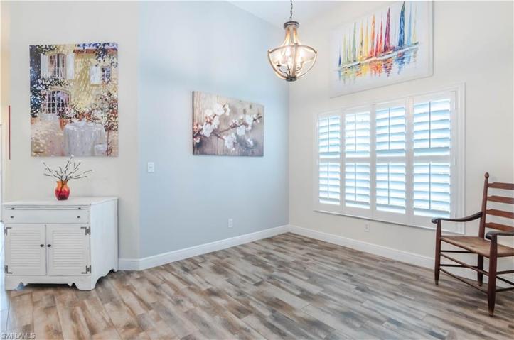 7653  Citrus Hill  LN, Naples, FL 34109