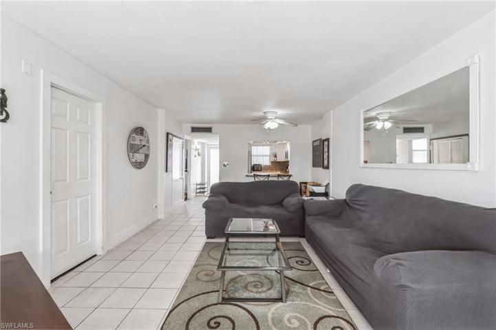 116  Royal Park  DR, Oakland Park, FL 33309