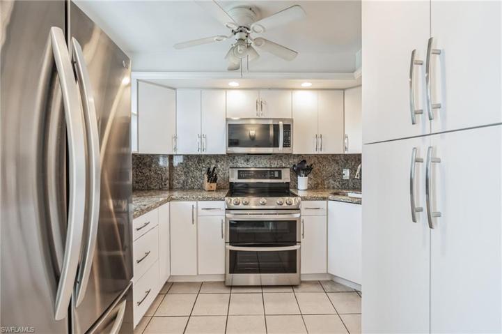 116  Royal Park  DR, Oakland Park, FL 33309