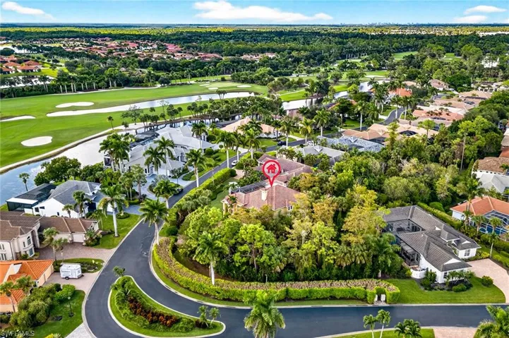556 Eagle Creek Dr, Naples, Florida 34113