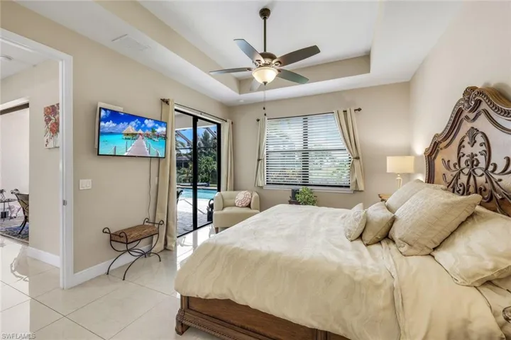 2627 17th Pl, Cape Coral, Florida 33914