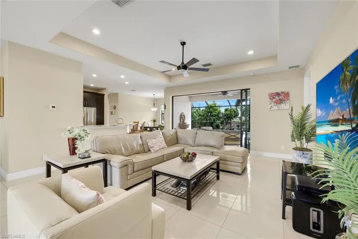 2627 17th Pl, Cape Coral, Florida 33914