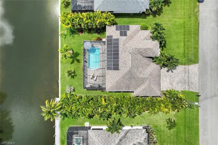 2627 17th Pl, Cape Coral, Florida 33914