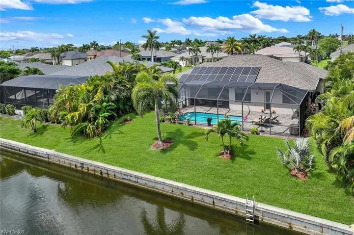 2627 17th Pl, Cape Coral, Florida 33914