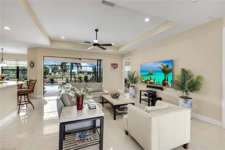 2627 17th Pl, Cape Coral, Florida 33914
