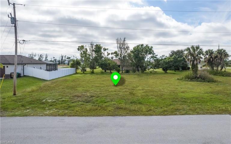 2124 NE 40th TER, CAPE CORAL FL 33909