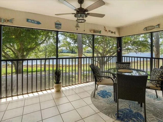 1806 Kings Lake Blvd # 4, Naples Fl 34112