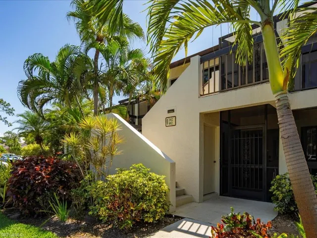 1806 Kings Lake Blvd # 4, Naples Fl 34112