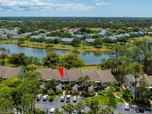 1806 Kings Lake Blvd # 4, Naples Fl 34112