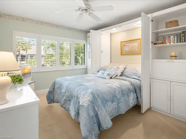 1806 Kings Lake Blvd # 4, Naples Fl 34112