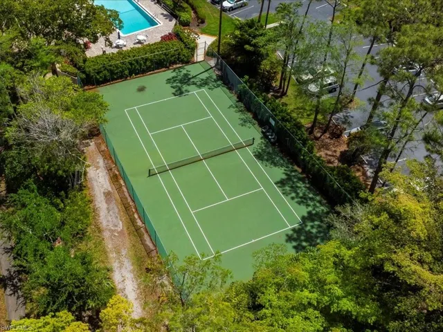 1806 Kings Lake Blvd # 4, Naples Fl 34112