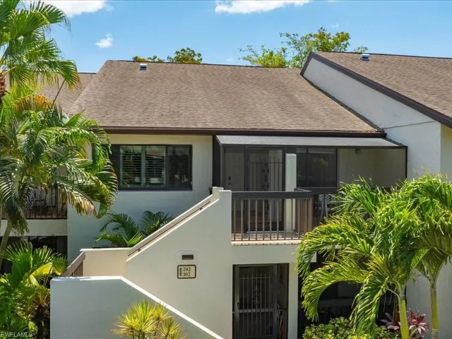 1806 Kings Lake Blvd # 4, Naples Fl 34112