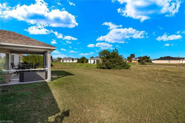 409 NE 25th  TER, Cape Coral, FL 33909