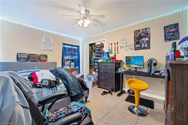 409 NE 25th  TER, Cape Coral, FL 33909