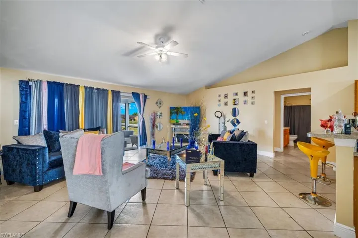 409 NE 25th  TER, Cape Coral, FL 33909