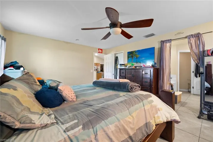 409 NE 25th  TER, Cape Coral, FL 33909