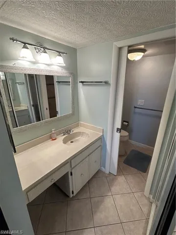 3490 N Key Dr 205, North Fort Myers, Florida 33903