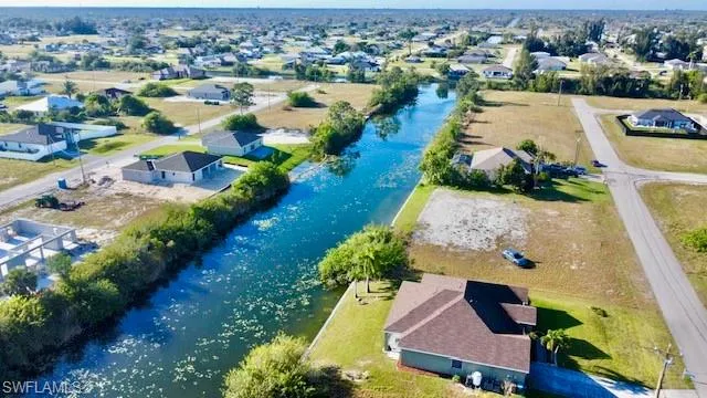 2025 Ne 5th Pl, Cape Coral, Florida 33909