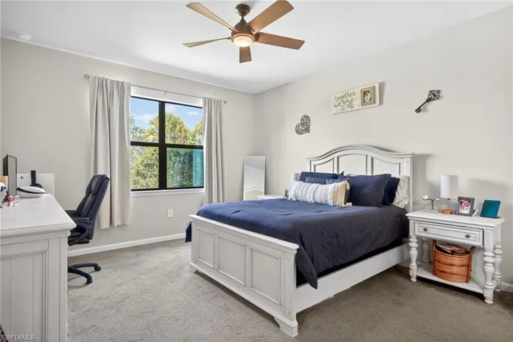 3721 E Hampton Cir, Alva, Florida 33920