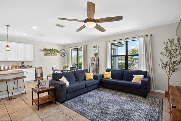 3721 E Hampton Cir, Alva, Florida 33920