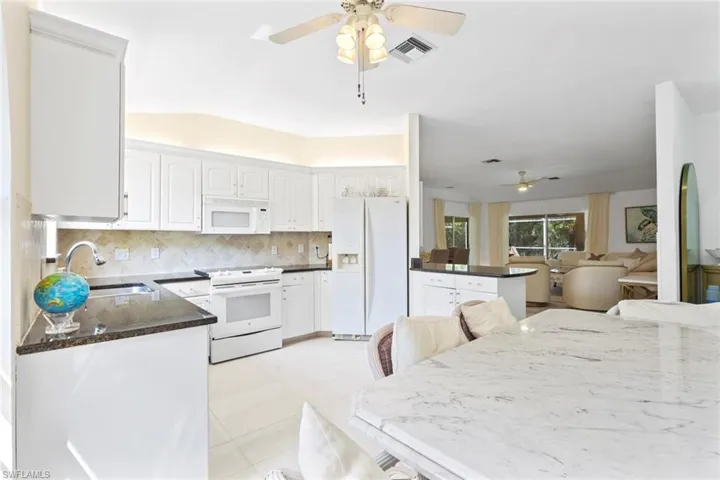 930 Moon Lake Dr, Naples, Florida 34104
