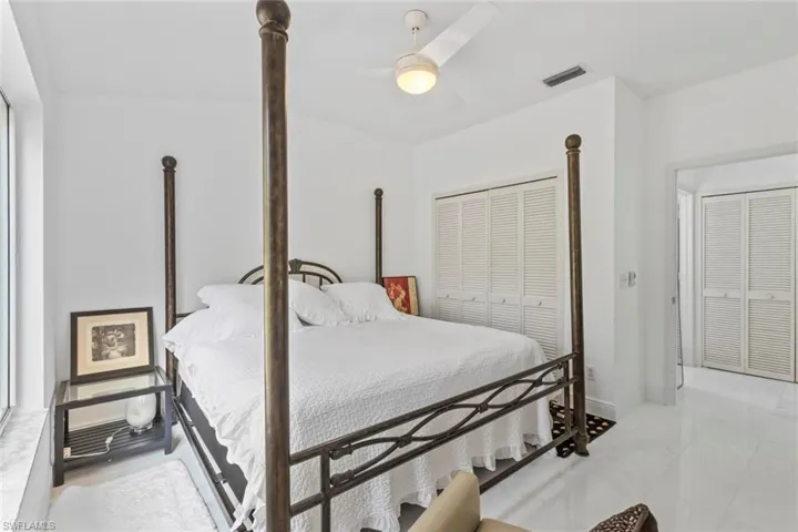 930 Moon Lake Dr, Naples, Florida 34104