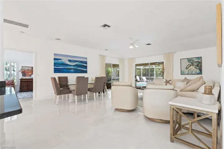 930 Moon Lake Dr, Naples, Florida 34104