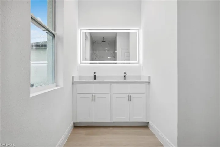 9029 E CASTLE  CIR, Labelle, FL 33935