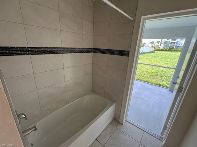 1414 SW 1st  TER, Cape Coral, FL 33991