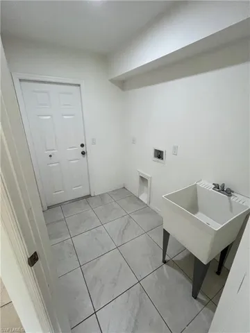 1414 SW 1st  TER, Cape Coral, FL 33991