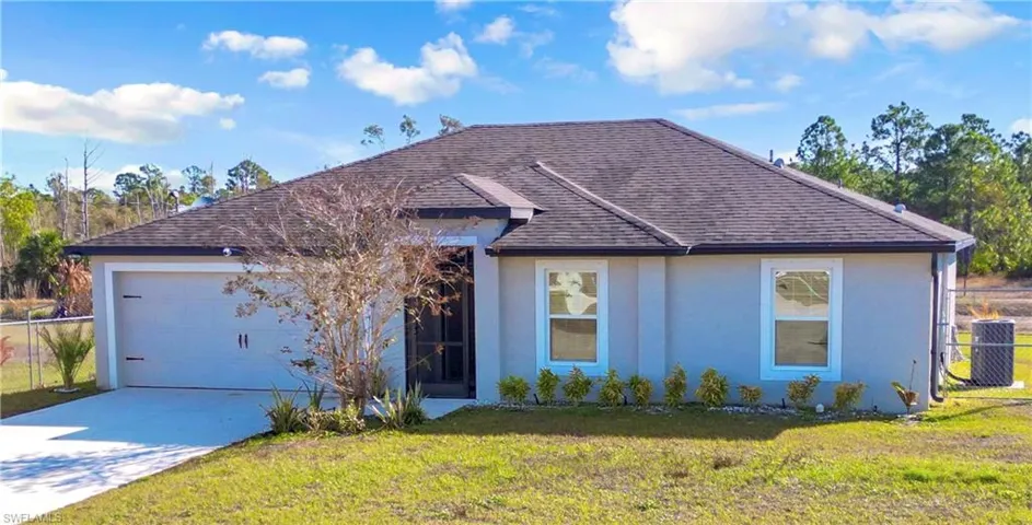 843  Lochman  DR, Fort Myers, FL 33913