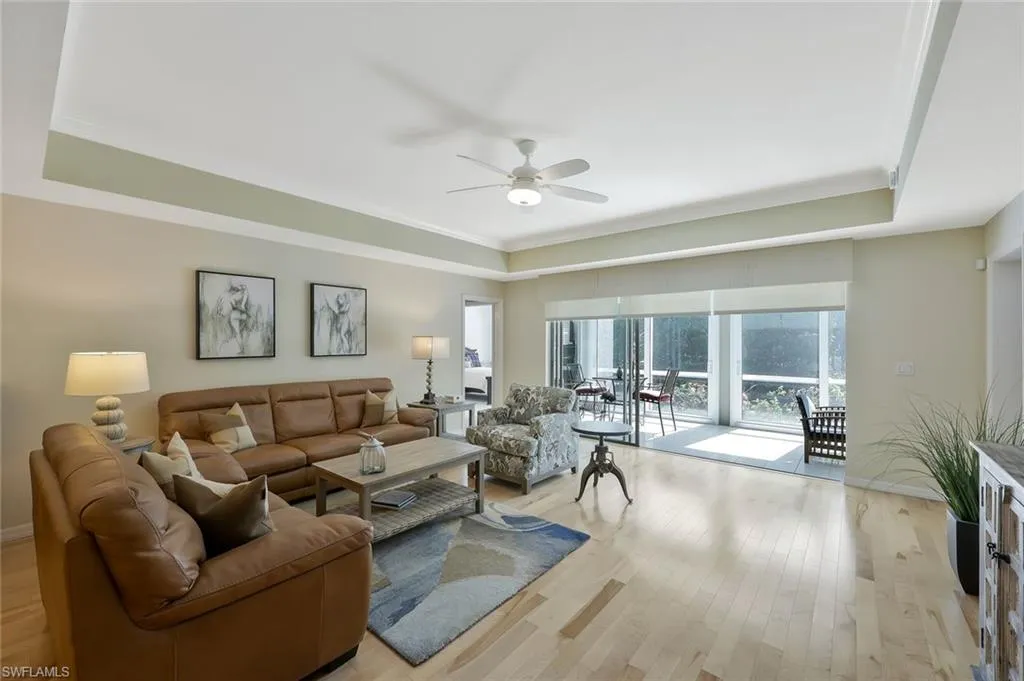 180 Via Perignon, Naples, FL 34119,225061720