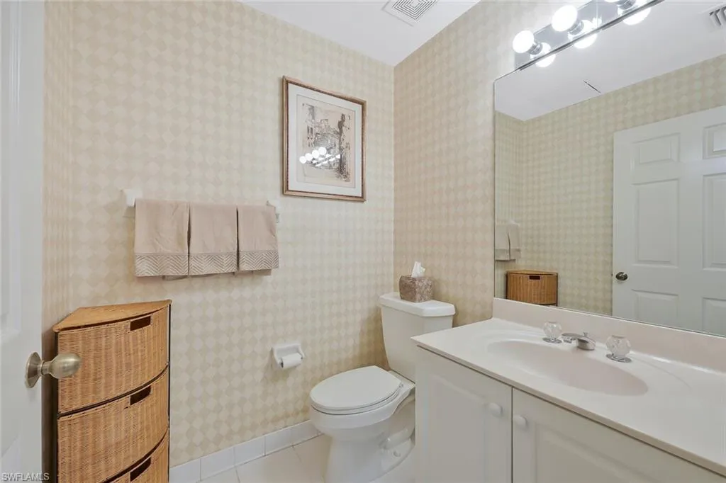 180 Via Perignon, Naples, FL 34119,225061720