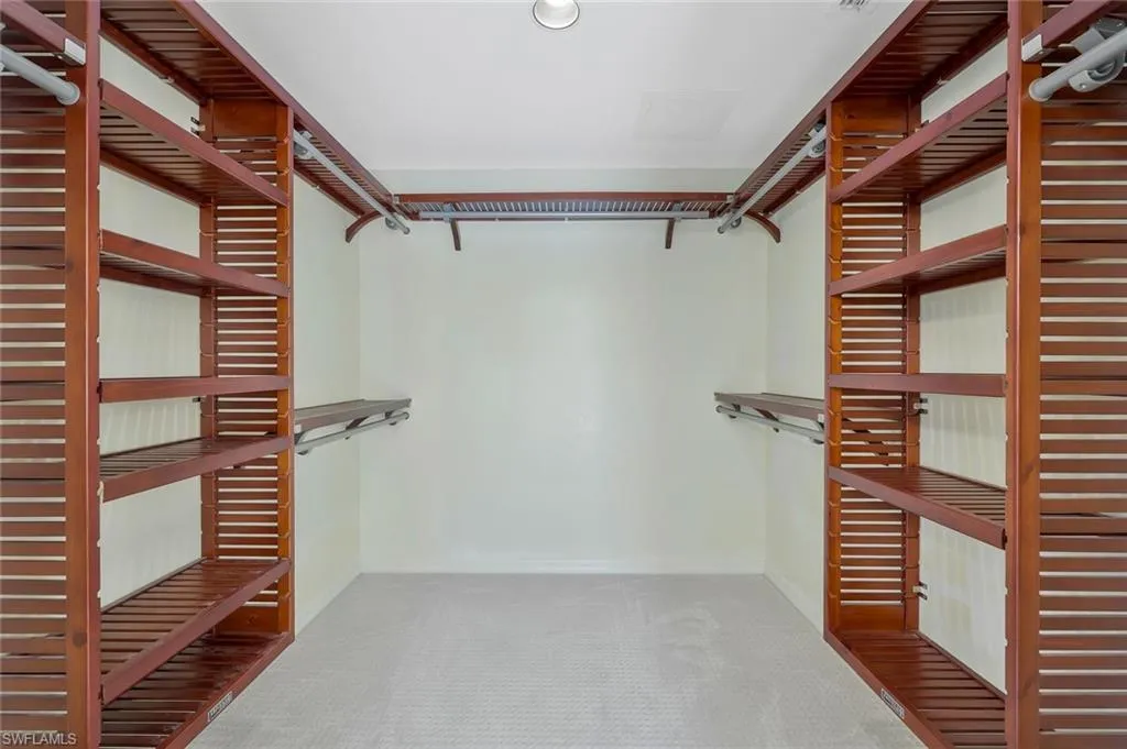 180 Via Perignon, Naples, FL 34119,225061720