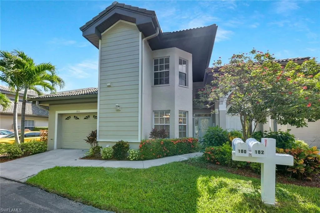 180 Via Perignon, Naples, FL 34119,225061720