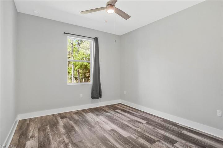2827  Desoto S BLVD, Naples, FL 34117