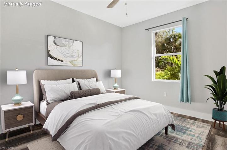2827  Desoto S BLVD, Naples, FL 34117