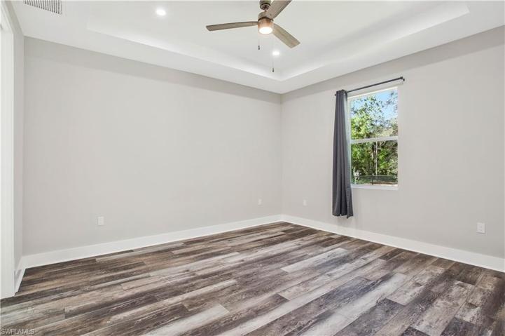 2827  Desoto S BLVD, Naples, FL 34117