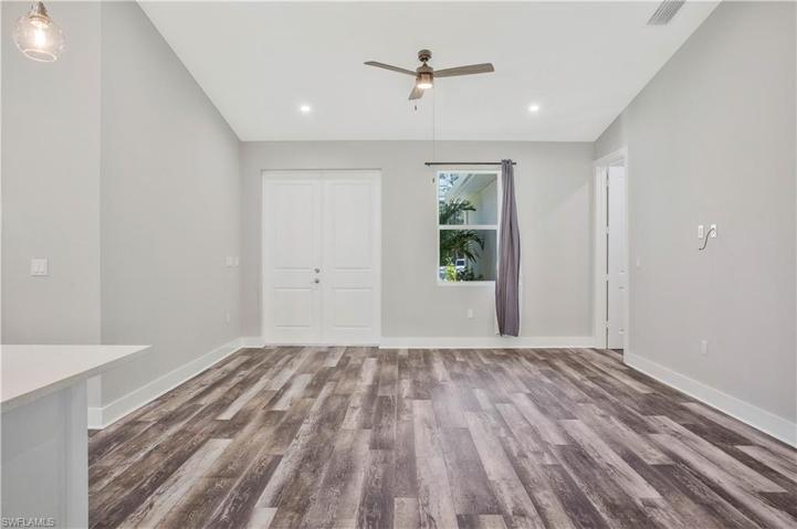 2827  Desoto S BLVD, Naples, FL 34117