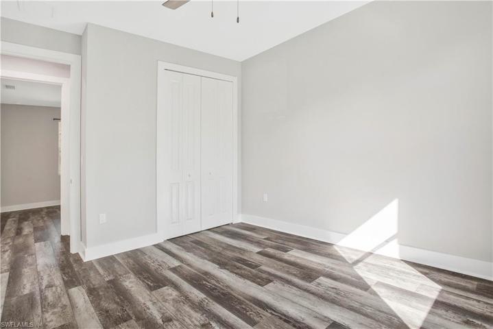 2827  Desoto S BLVD, Naples, FL 34117