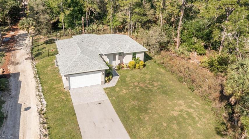 2827  Desoto S BLVD, Naples, FL 34117