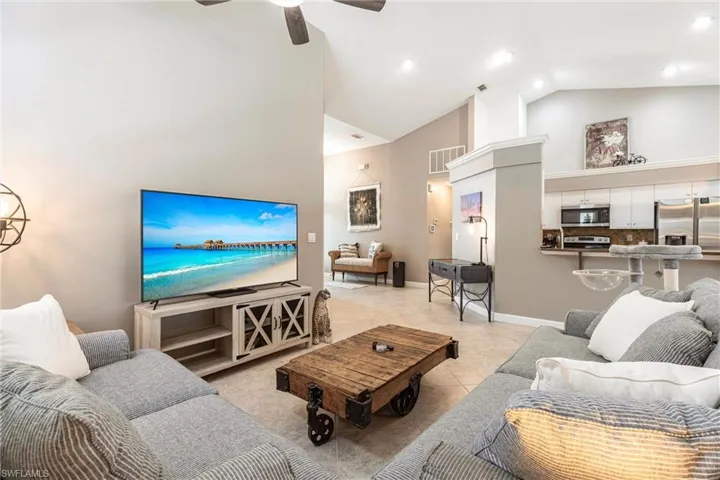 6769 Berwick Pl, Naples, Florida 34104