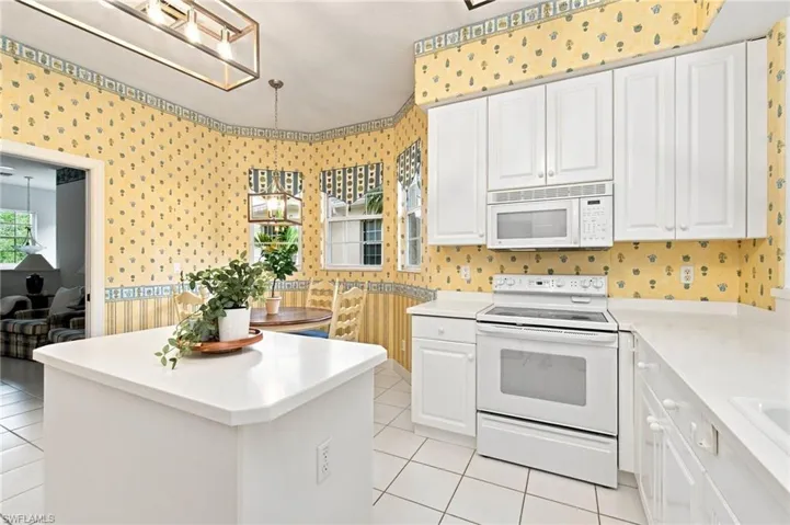 620 Vintage Reserve Ln C, Naples, Florida 34119