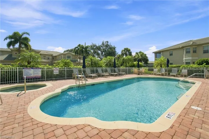 620 Vintage Reserve Ln C, Naples, Florida 34119